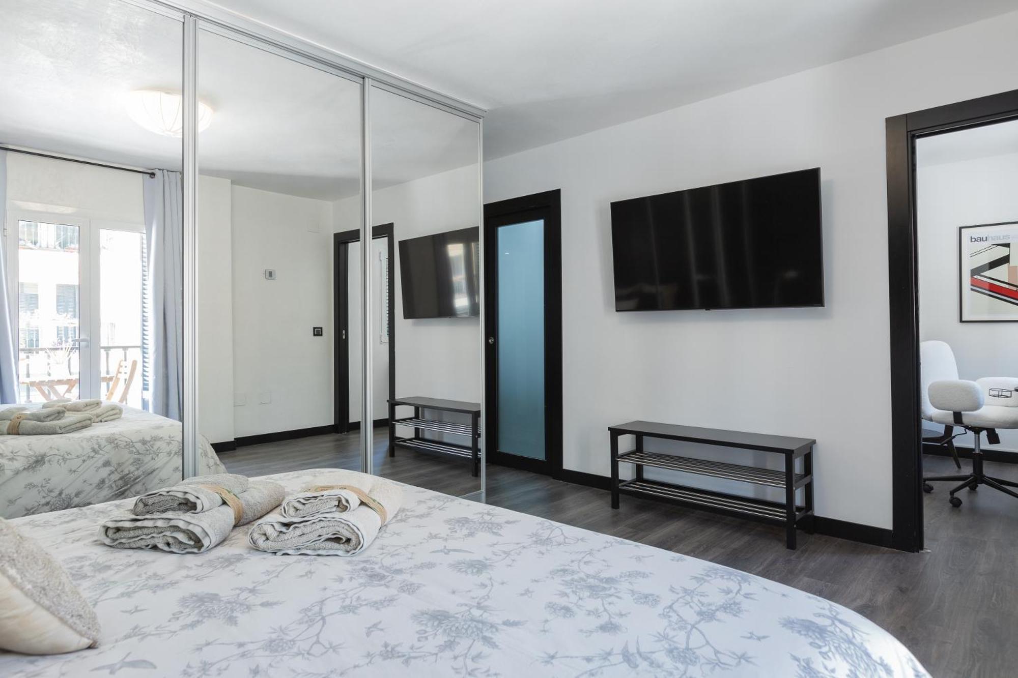 Malaga Centro I Apartment ภายนอก รูปภาพ